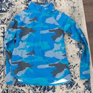Under Armour blue cold gear camo running shirt